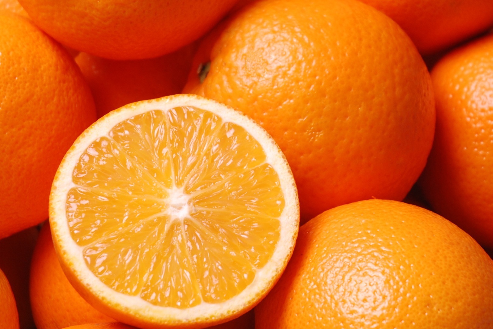 تناول حبه برتقال يوميا يقي من الأمراض
