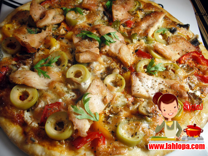 طريقة عمل بيتزا الدجاج طريقة عمل بيتزا الدجاج