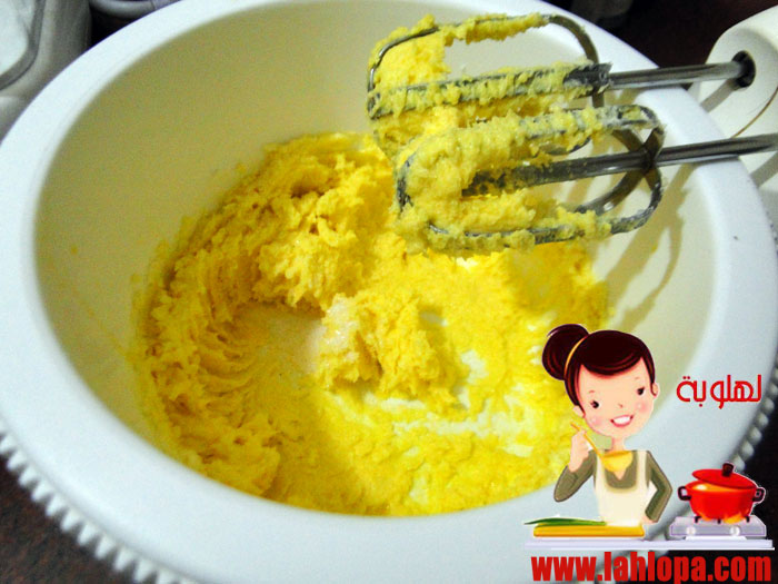 كيكة بالمربى ومارينج بجوزالهند